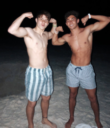 flexing muscle boys twink tube (radb) 619577fabf78b.png