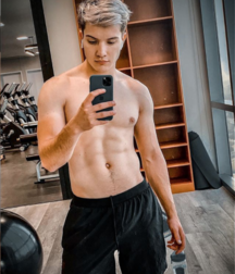 Cute Selfie Boys 02 (radb) 61977718b26f6.png