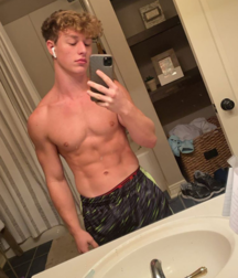 Cute Selfie Boys 02 (radb) 61977728f1a87.png