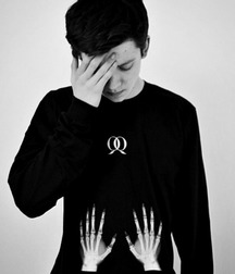 twink tube white and black artwork 61a0318d36740.jpg
