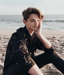 twink tube white and red boys porn 61a15258b4549.jpg