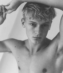 twink tube white and red boys porn 61a15269bc082.jpg