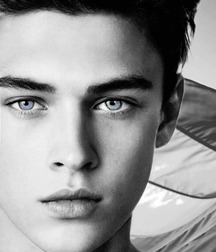 twink tube mirror mirror sexy boi 61a447d1d0ba5.jpg