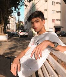 twink tube mirror mirror sexy boi 61a4484543579.jpg