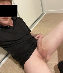 Me shaved 618e61600d2c9.jpg