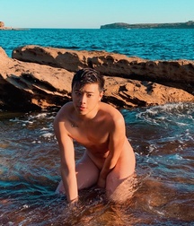 Gay Twink Porn Brandon Peaches 619d80b6a3a78.jpg