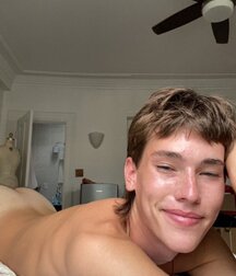 Lutheran Twink Tube Guy 619d937be8d91.jpg