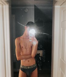 Christian Aaron Twink Tube Sexy 61a022b8cfcb8.jpg
