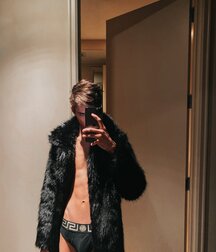 Christian Aaron Twink Tube Sexy 61a022c4b9409.jpg
