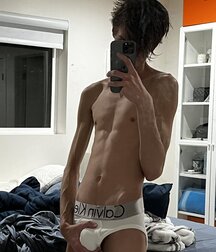 Christian Aaron Twink Tube Sexy 61a022cde1c33.jpg