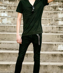 Julio cute twink tube style 61a0367a55b4d.jpg