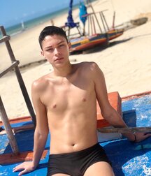 Sansoni Ramos Twink Tube Beach 61a945bfa4be9.jpg