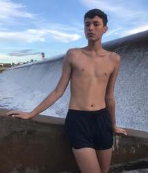 Sansoni Ramos Twink Tube Beach 61a946f722a96.jpg