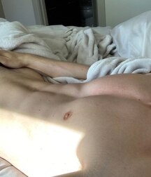 Random Naked Boys Gay Porn Hard 629b656283acc.jpg