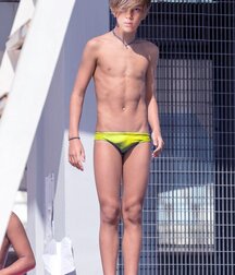 todas do mundo boys porn 62937c26e839a.jpg