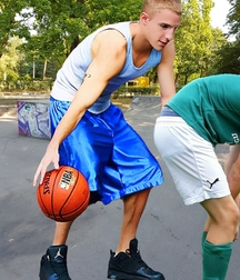 DeepFk Sexy Twink Tube 61d18d18f1671.jpg