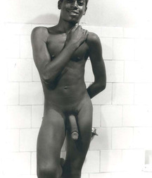 vintage black 5d5da0c1692a0.jpg