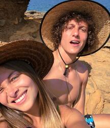 David Luiz - football player twink tube (that curly hair ...) 61f2ff1d1d916.jpg