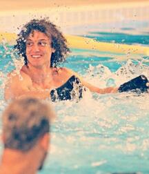 David Luiz - football player twink tube (that curly hair ...) 61f2ff5c3e3c0.jpg