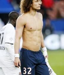 David Luiz - football player twink tube (that curly hair ...) 61f2ff89bcaf0.jpg