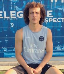 David Luiz - football player twink tube (that curly hair ...) 61f2ffa6005da.jpg