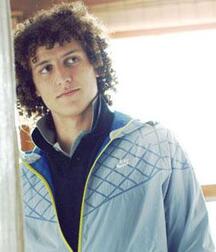 David Luiz - football player twink tube (that curly hair ...) 61f2ffaa1ad42.jpg