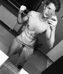 Jakob Kosel - polish model twink tube (non nude) 6238e1bc810c7.jpg