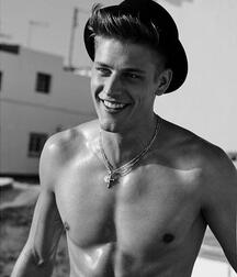 Jakob Kosel - polish model twink tube (non nude) 6238e1c0ecf6b.jpg