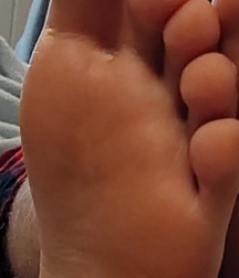 Yummy toes twink tube 623cb483f3fa5.jpg