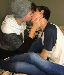 Kissing boys love twink tube bros 62168aa3af1db.jpg