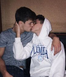 Kissable boys twink tube guys 624624b1d80f0.jpg