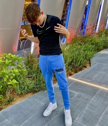 Sneaker Boys Album Twink Style Tube 6255d9fe505af.jpeg