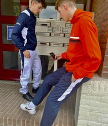 Sneaker Boys Album Twink Style Tube 6255da2d2d90d.jpeg