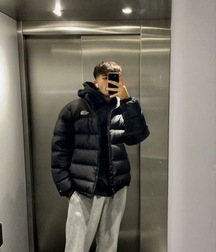 Sneaker Boys Album Twink Style Tube 6255da2fac37c.jpeg