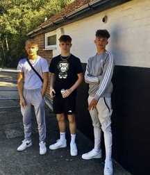 Sneaker Boys Album Twink Style Tube 6255da6e1fbbf.jpeg
