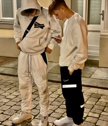 Sneaker Boys Album Twink Style Tube 6255da704862a.jpeg