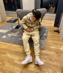 Sneaker Boys Album Twink Style Tube 6255da7497114.jpeg