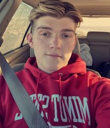 Beautiful Boys 61f8fc9f21113.jpg