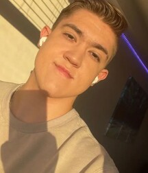 Beautiful Boys 61f8fccfde678.jpg