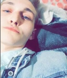 Beautiful Boys 61f8fdab628bd.jpg