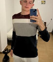 Rentboy- Hot twinks boys selfies gay porn 62125a5b1bfe6.jpg