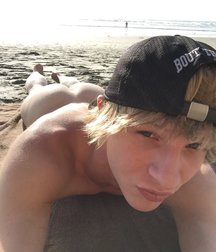 Esquyss: Beautiful and natural boys 5c3ccb77c3914.jpg