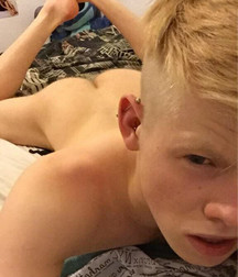 Esquyss: Relaxing boys 5c4feb26cd51d.jpg
