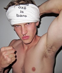 Arm up and say bye 5c631a2eb0dfb.jpg