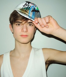 Arm up and say bye 5c631a457f0e1.jpg