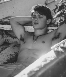 Esquyss: Monochrome Armpit shots 5c8896cfb69e6.jpg