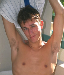 Esquyss: Young hairy pits 5c9db600b238d.jpg