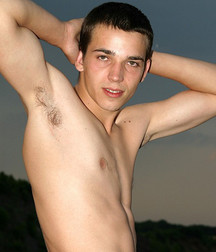 Esquyss: Young hairy pits 5c9db60f3db19.jpg