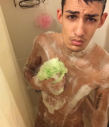 Esquyss: Time for Shower 5c9e61e9161fb.jpg