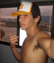 Esquyss: One arm up, sexy pits 5cb769c02c82a.jpg